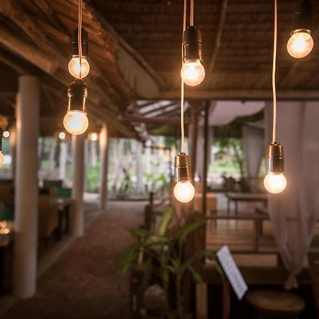 Отель Baan Chumphon Pathio Экстерьер фото