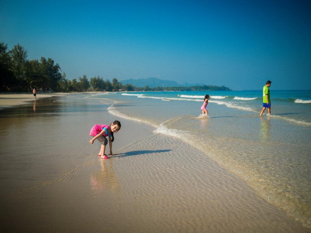 Отель Baan Chumphon Pathio Экстерьер фото