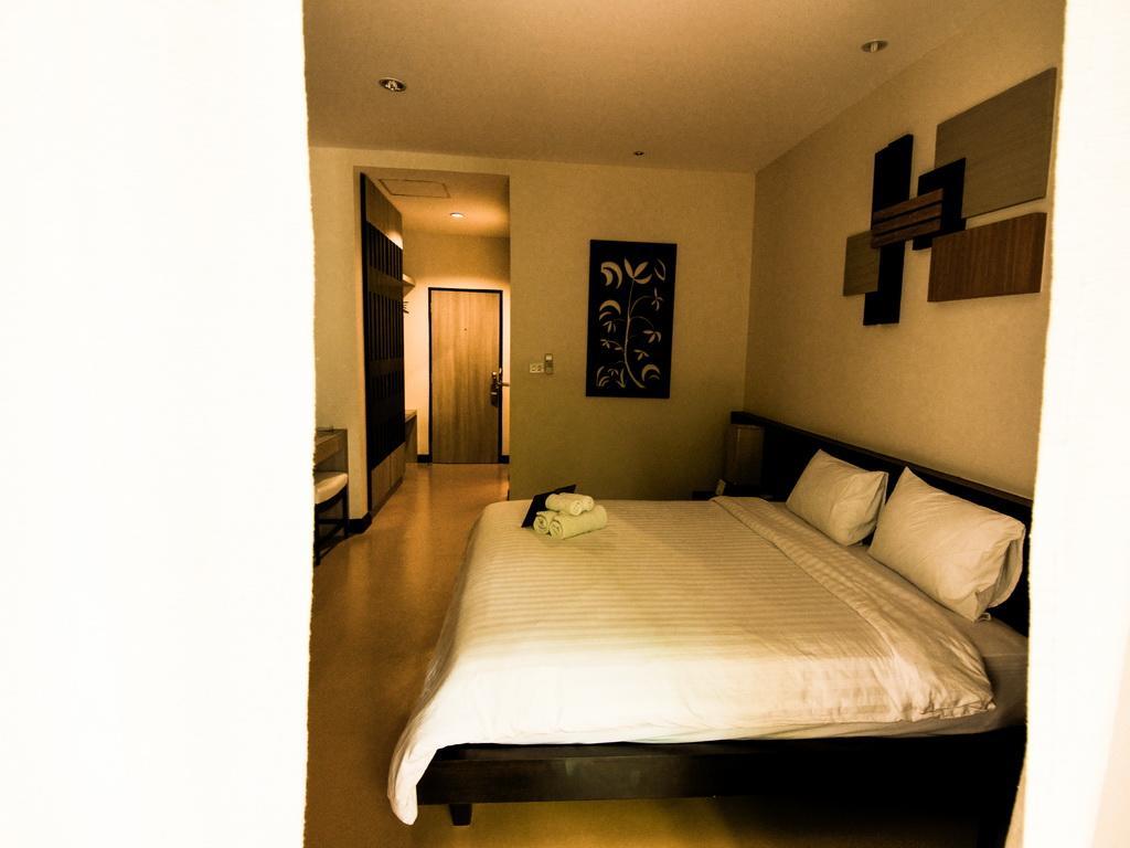 Отель Baan Chumphon Pathio Экстерьер фото