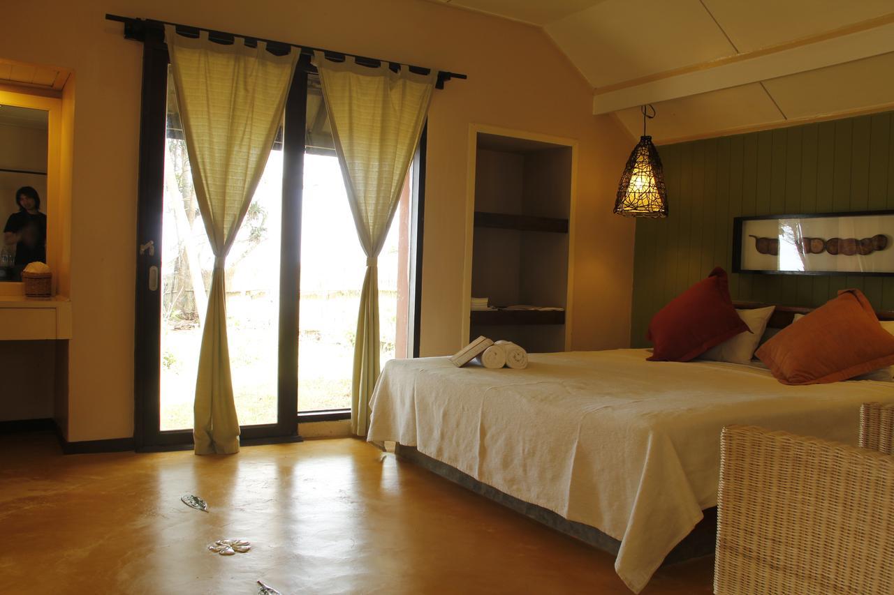 Отель Baan Chumphon Pathio Экстерьер фото